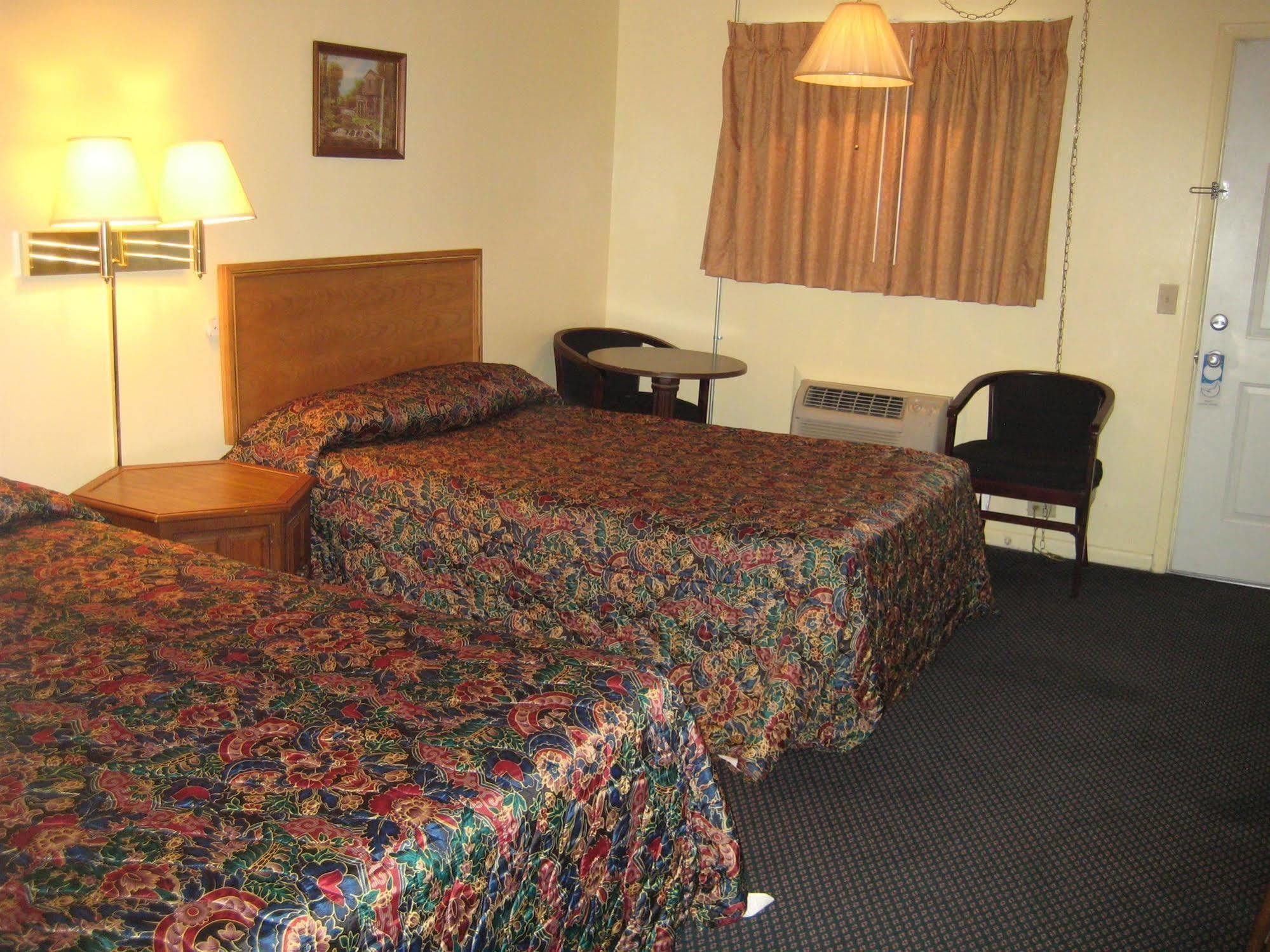 Luxury Inn Forrest City Exterior photo